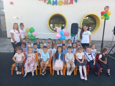 Snowdrop group - photo 1