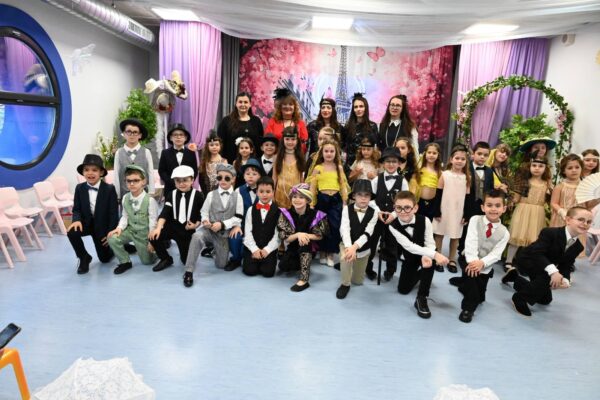 Photo of the Primrose group