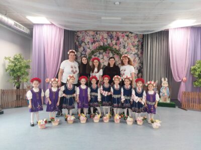 Dandelion group - photo 1