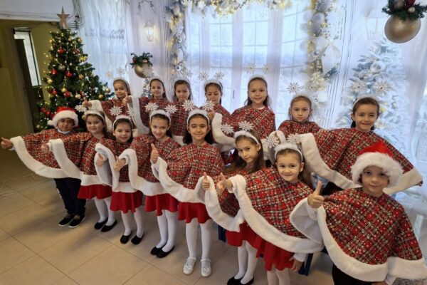 Светли празници